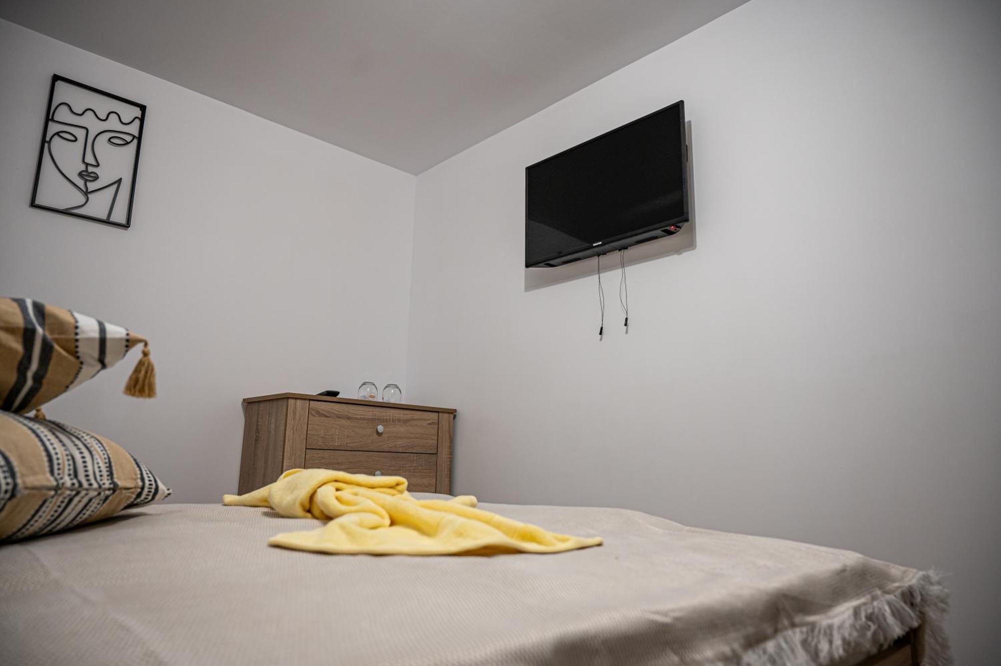 Hotel Casa La Dinamo Două Mai Exteriér fotografie